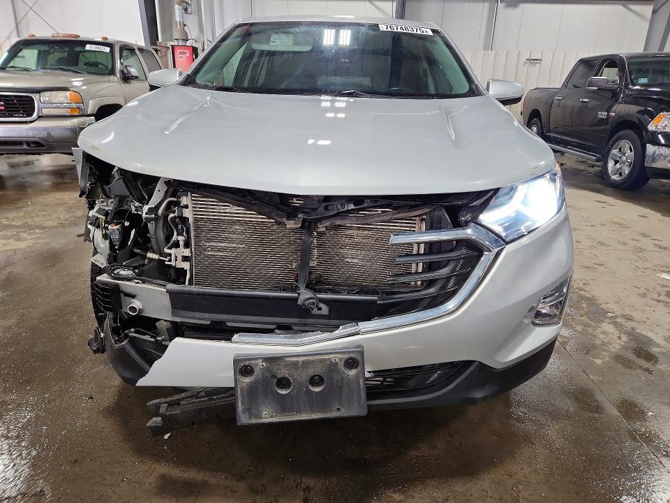 Продажа на аукционе авто 2019 Chevrolet Equinox, vin: 2GNAXUEVXK6119073, номер лота: 76748375