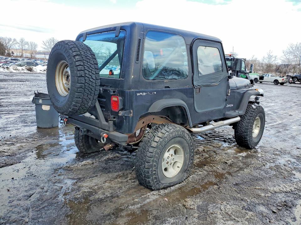 60561376 :رقم المزاد ، 2BCHV81J6HB519642 vin ، 1987 Jeep Wrangler مزاد بيع