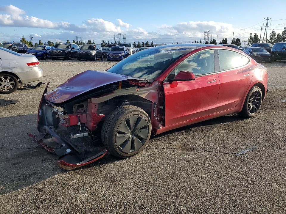 2026 Tesla Model 3 მანქანა იყიდება აუქციონზე, vin: 5YJ3E1EA8TF128241, აუქციონის ნომერი: 77694435