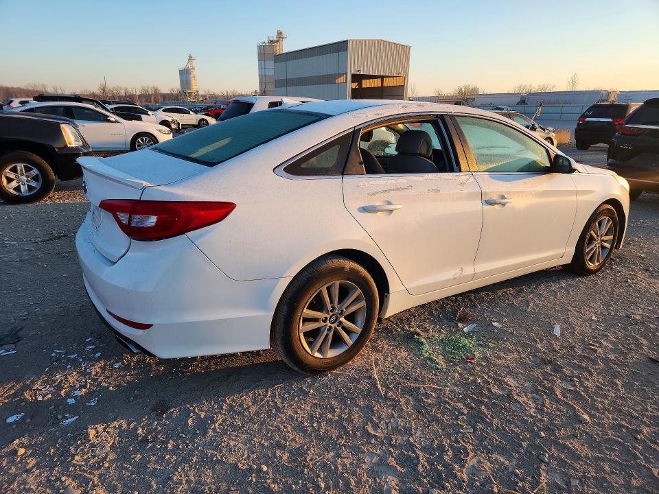 Продажа на аукционе авто 2015 Hyundai Sonata, vin: 5NPE24AF5FH038345, номер лота: 79102405