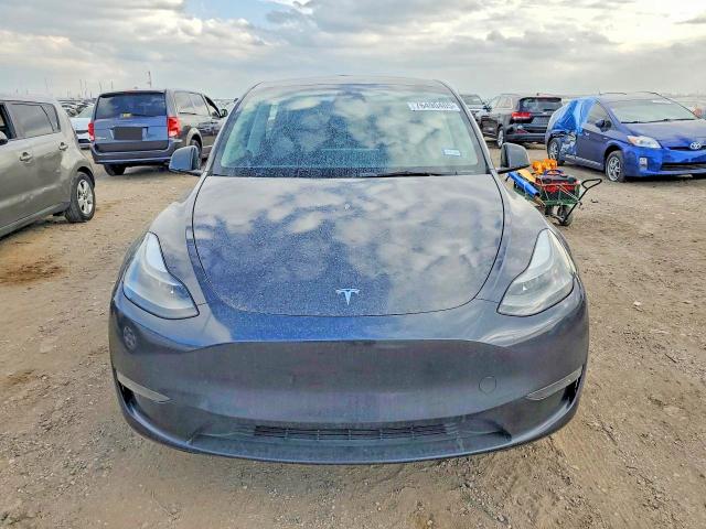 Продаж на аукціоні авто 2024 Tesla Model Y, vin: 7SAYGAEE0RF085464, номер лоту: 76490405