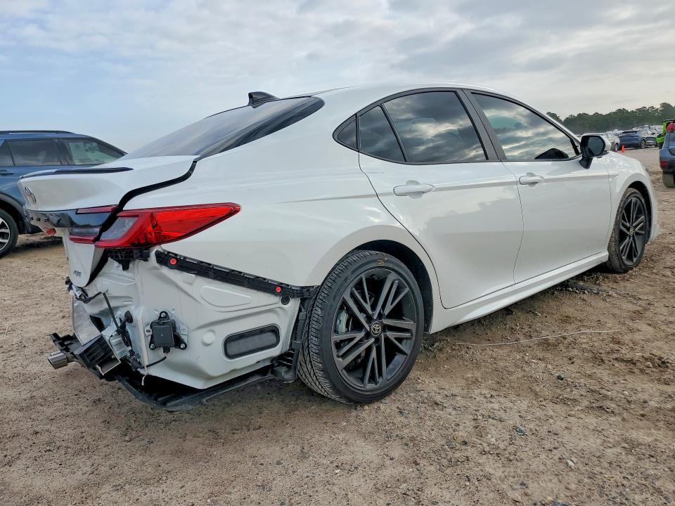 78057095 :رقم المزاد ، 4T1DAACKXSU083154 vin ، 2025 Toyota Camry مزاد بيع