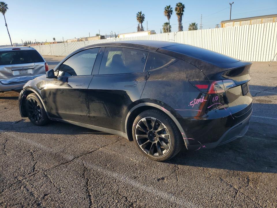 76002145 :رقم المزاد ، 5YJYGDEEXLF045852 vin ، 2020 Tesla Model Y مزاد بيع