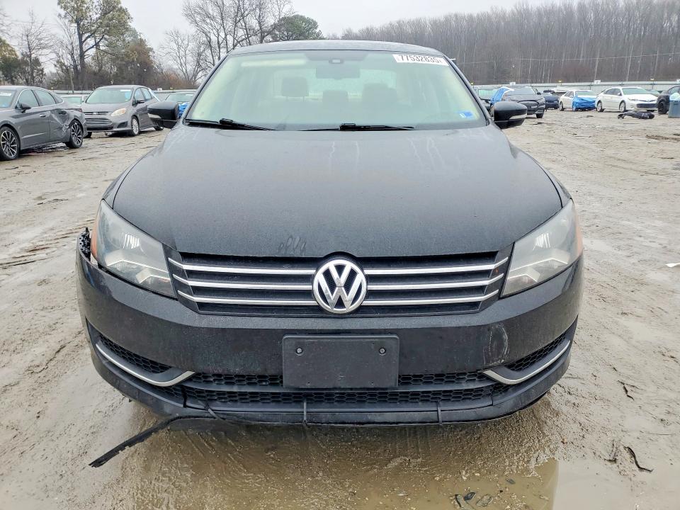 2014 Volkswagen Passat მანქანა იყიდება აუქციონზე, vin: 1VWBT7A38EC035521, აუქციონის ნომერი: 77532835