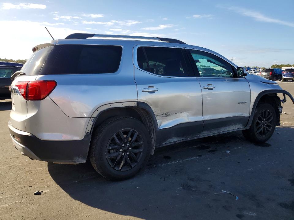 77824395 :رقم المزاد ، 1GKKNMLA8JZ194008 vin ، 2018 Gmc Acadia مزاد بيع