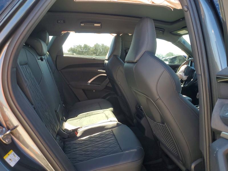 76345445 :رقم المزاد ، WA125AGU1S2101378 vin ، 2025 Audi Sq5 مزاد بيع