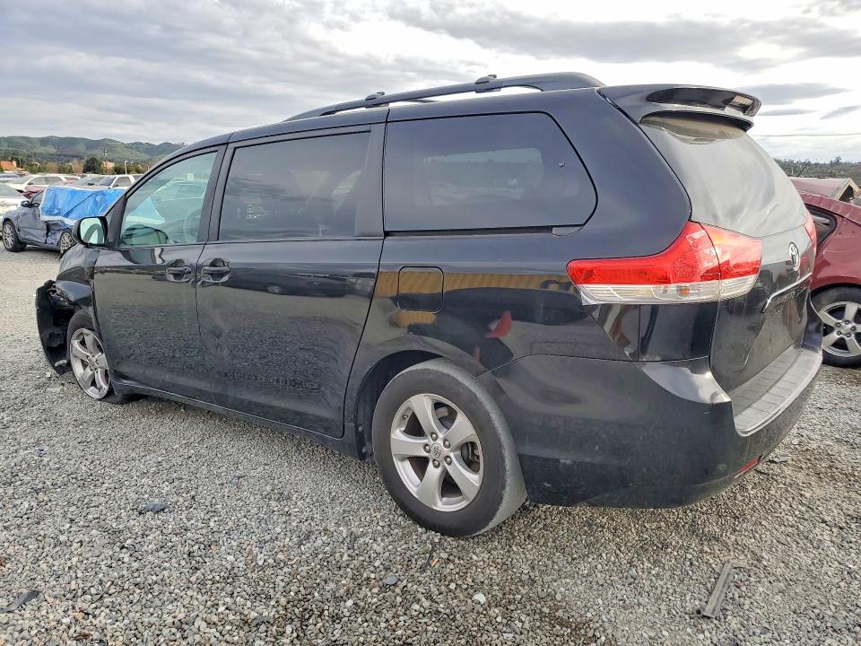 Aukcja sprzedaży 2013 Toyota Sienna, vin: 5TDKK3DC7DS292354, numer aukcji: 75960865