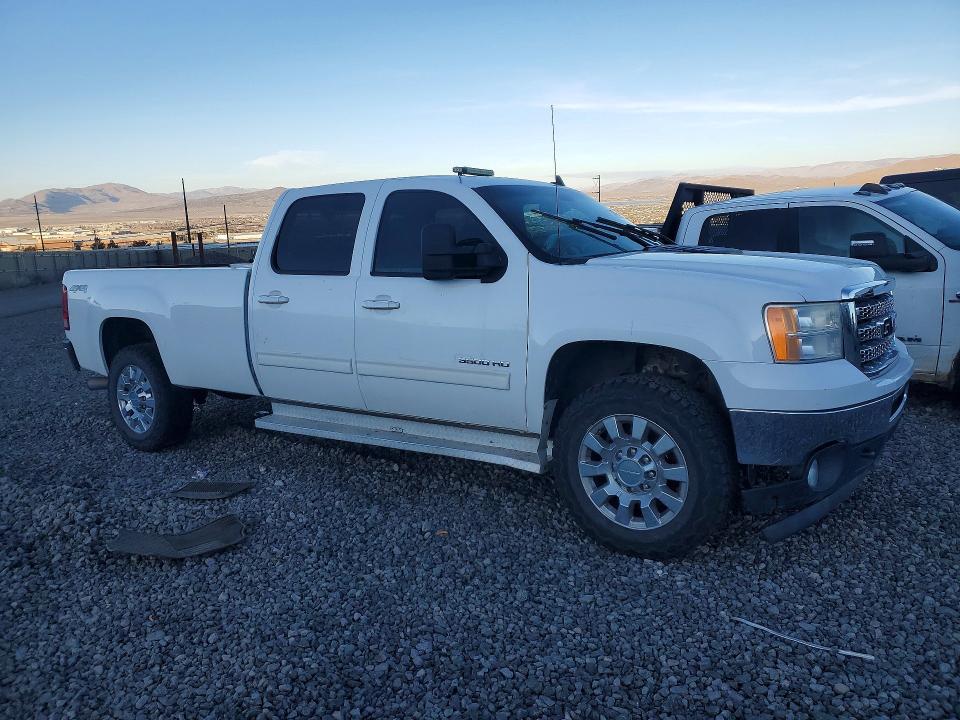 2013 Gmc Sierra მანქანა იყიდება აუქციონზე, vin: 1GT424E83DF100176, აუქციონის ნომერი: 75397195