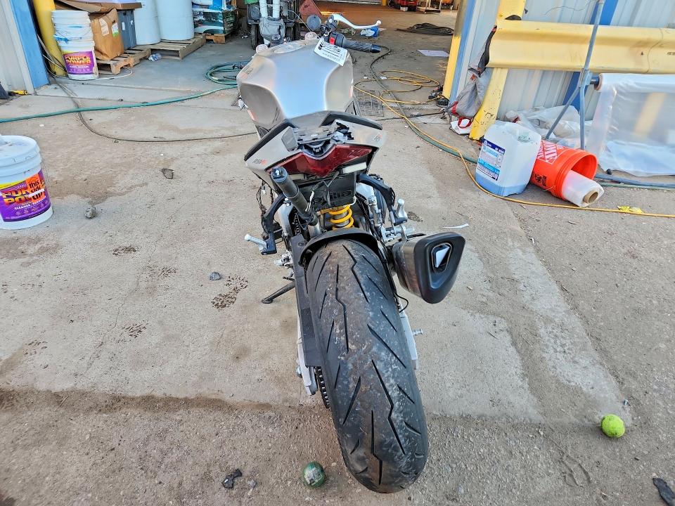 Aukcja sprzedaży 2024 Aprilia Rsv4, vin: ZD4KYUA0XRS001055, numer aukcji: 77334485