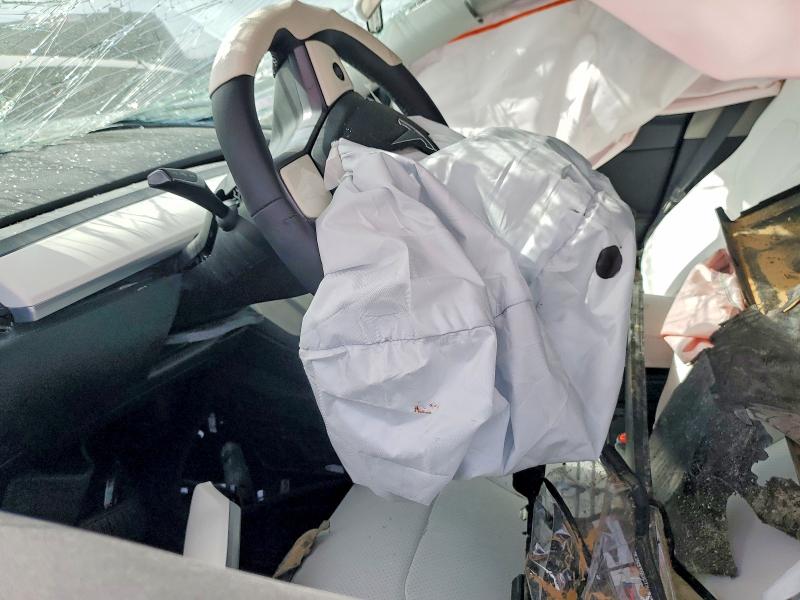 78882525 :رقم المزاد ، 7SAYGDED4RF104610 vin ، 2024 Tesla Model Y مزاد بيع