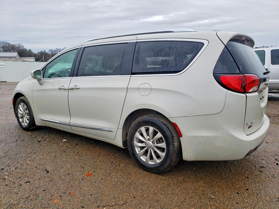 78713165 :رقم المزاد ، 2C4RC1BG7KR589152 vin ، 2019 Chrysler Pacifica مزاد بيع