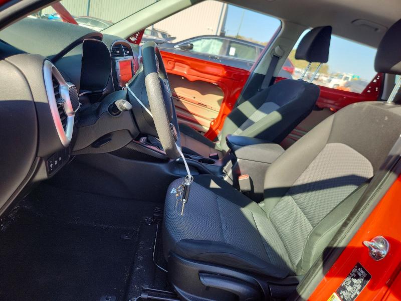 2023 Kia Soul მანქანა იყიდება აუქციონზე, vin: KNDJ23AUXP7199111, აუქციონის ნომერი: 77349485