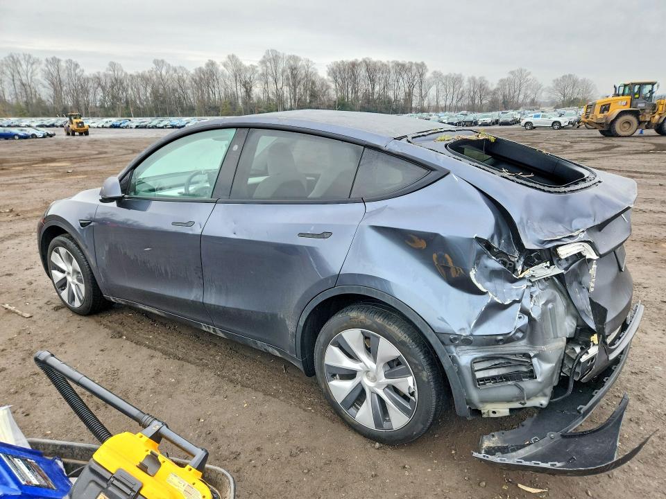 2023 Tesla Model Y მანქანა იყიდება აუქციონზე, vin: 7SAYGDEE0PA199105, აუქციონის ნომერი: 77685065