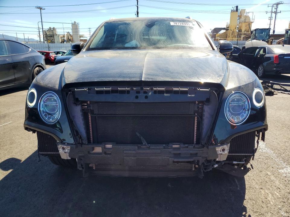 78728995 :رقم المزاد ، SJAAC2ZV6HC015085 vin ، 2017 Bentley Bentayga مزاد بيع