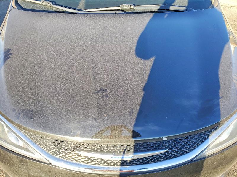 79248745 :رقم المزاد ، 2C4RC1BG6KR593208 vin ، 2019 Chrysler Pacifica مزاد بيع