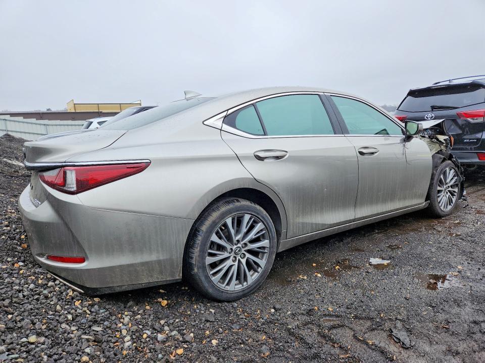 77583345 :رقم المزاد ، 58ABZ1B18KU046833 vin ، 2019 Lexus Es مزاد بيع
