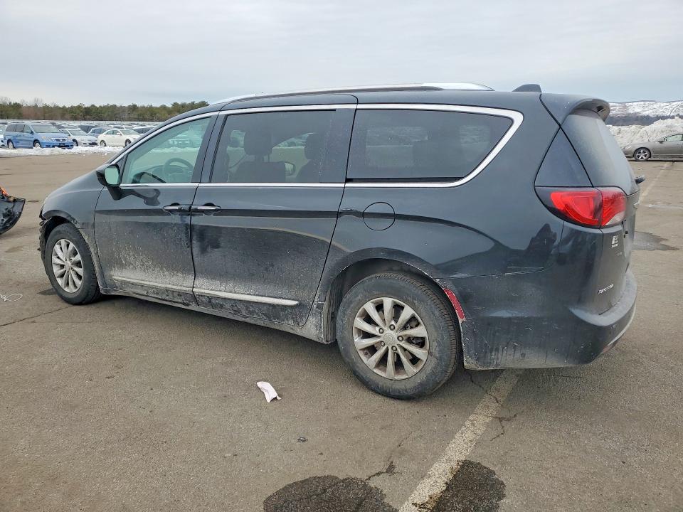 Продажа на аукционе авто 2019 Chrysler Pacifica, vin: 2C4RC1BG8KR609408, номер лота: 76932515