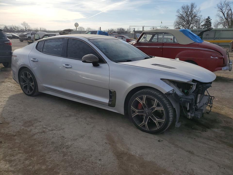 76722365 :رقم المزاد ، KNAE55LC6J6026950 vin ، 2018 Kia Stinger مزاد بيع