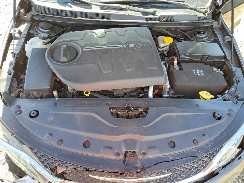 77621545 :رقم المزاد ، 1C3CCCAG5GN107094 vin ، 2016 Chrysler 200 مزاد بيع