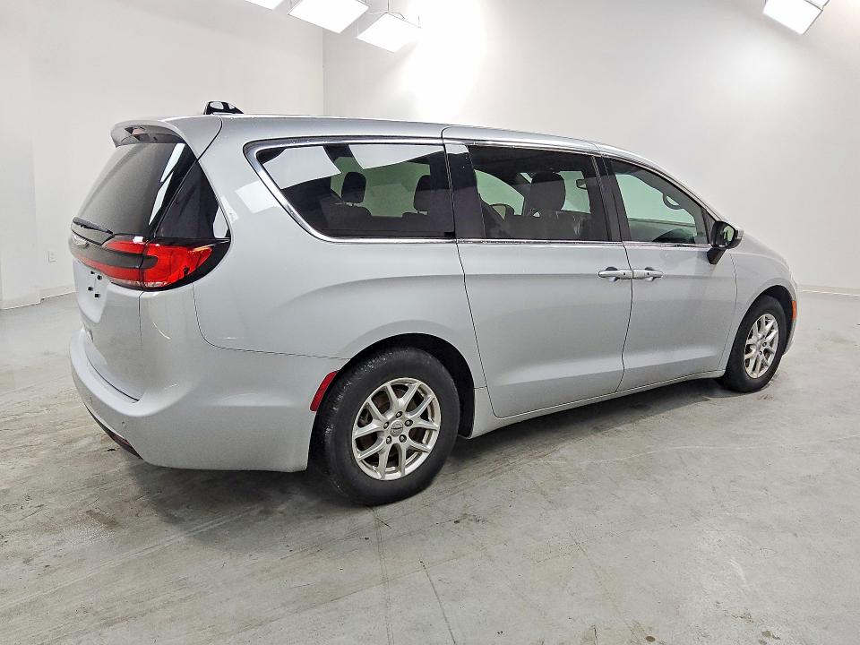 2023 Chrysler Pacifica მანქანა იყიდება აუქციონზე, vin: 2C4RC1FG8PR583538, აუქციონის ნომერი: 76366885