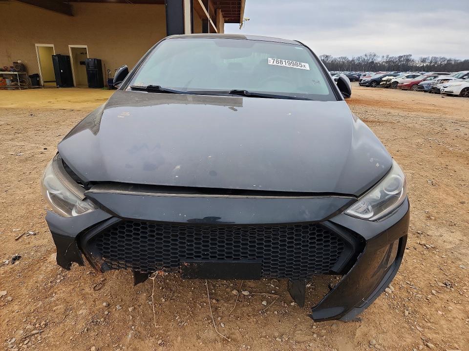 78819985 :رقم المزاد ، KMHD84LFXHU240674 vin ، 2017 Hyundai Elantra مزاد بيع