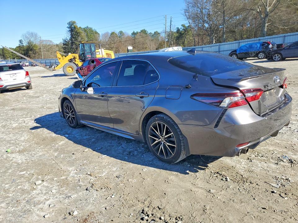 Продажа на аукционе авто 2021 Toyota Camry, vin: 4T1G31AKXMU555057, номер лота: 77849835
