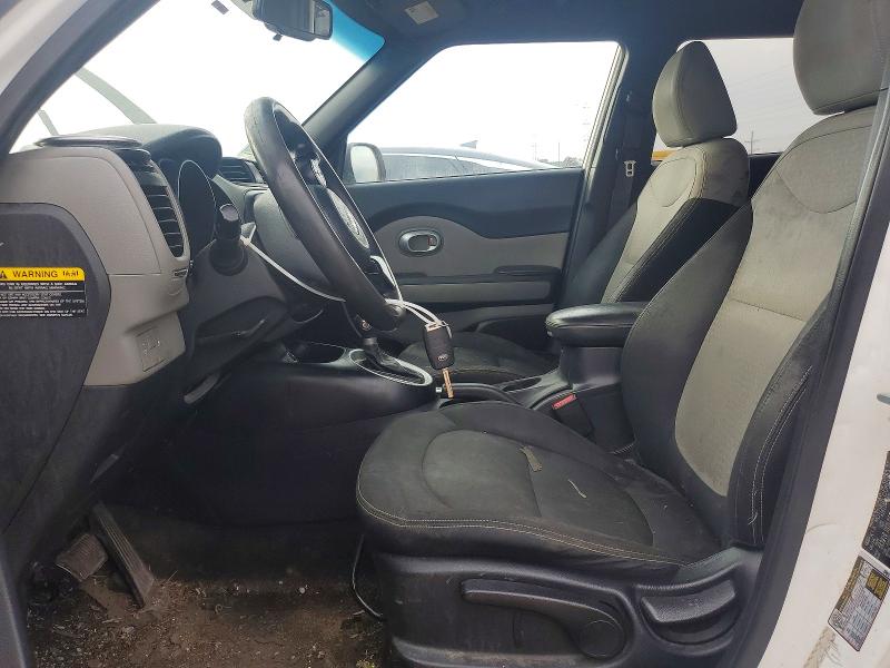77598205 :رقم المزاد ، KNDJP3A56F7116380 vin ، 2015 Kia Soul مزاد بيع