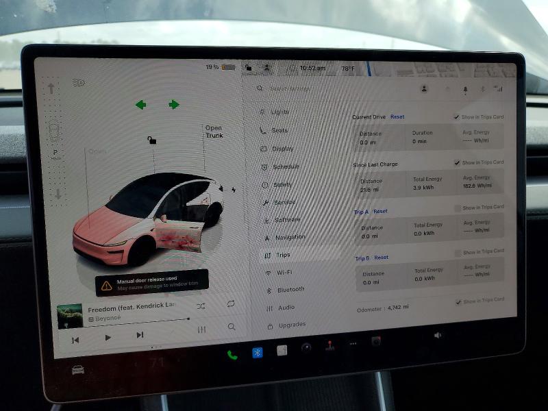 Продаж на аукціоні авто 2026 Tesla Model Y, vin: 7SAYGDED4TA430945, номер лоту: 78892135