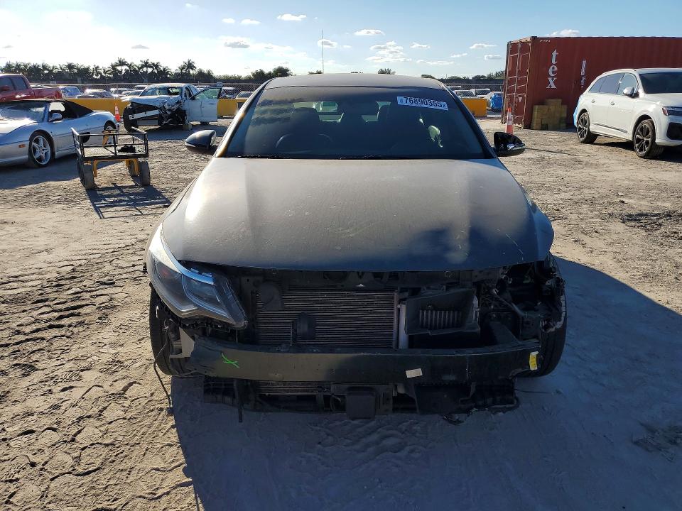 76890355 :رقم المزاد ، 5XXGU4L14LG408602 vin ، 2020 Kia Optima مزاد بيع