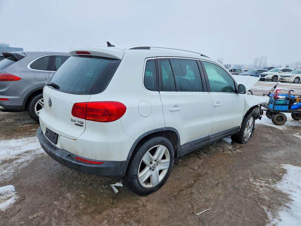 76534085 :رقم المزاد ، WVGJV7AX4GW537001 vin ، 2016 Volkswagen Tiguan مزاد بيع