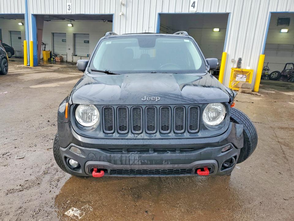 77925605 :رقم المزاد ، ZACCJBCT7GPD28614 vin ، 2016 Jeep Renegade مزاد بيع