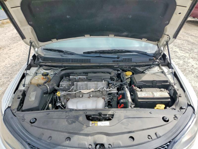 Продажа на аукционе авто 2015 Chrysler 200, vin: 1C3CCCBB8FN673364, номер лота: 77807025