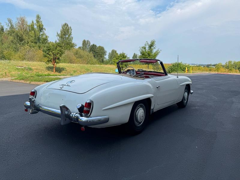 1960 Mercedes-benz 190 Sl მანქანა იყიდება აუქციონზე, vin: 12104010017870, აუქციონის ნომერი: 78248535