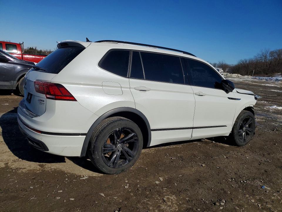 74167395 :رقم المزاد ، 3VV8B7AX5PM073228 vin ، 2023 Volkswagen Tiguan مزاد بيع