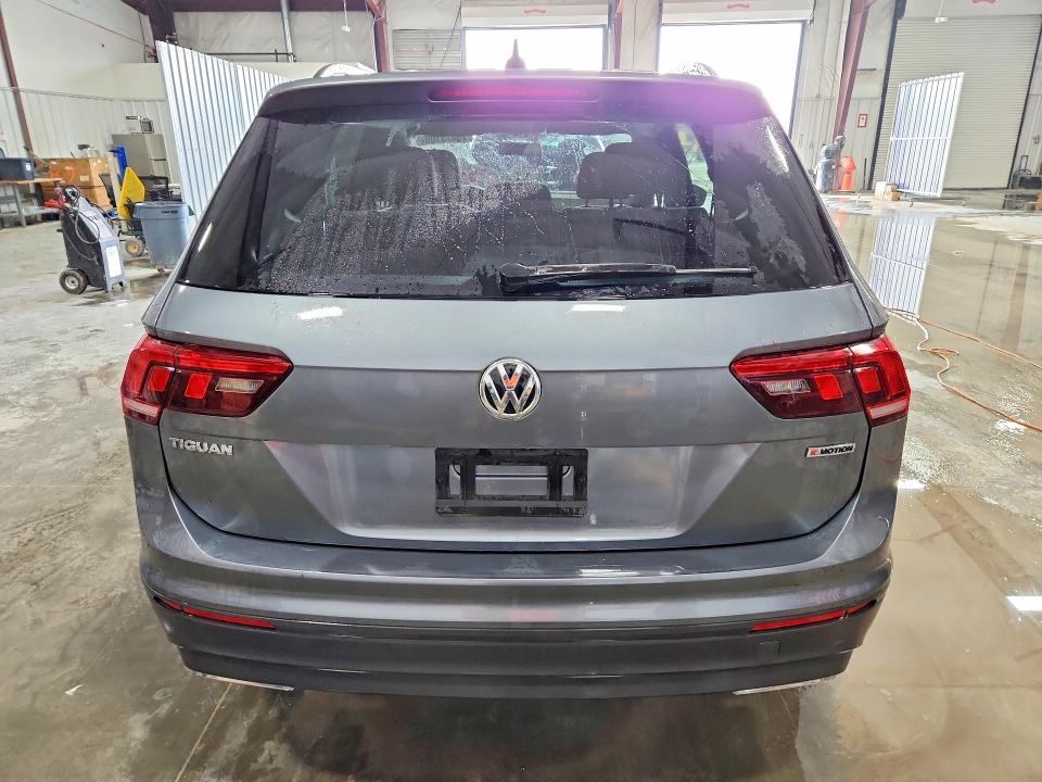75473105 :رقم المزاد ، 3VV0B7AX5LM067615 vin ، 2020 Volkswagen Tiguan مزاد بيع