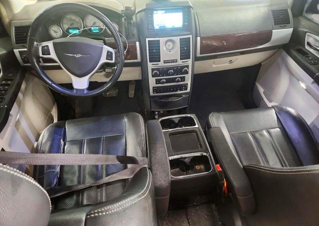 78561335 :رقم المزاد ، 2A4RR8D15AR422359 vin ، 2010 Chrysler Town & Country مزاد بيع