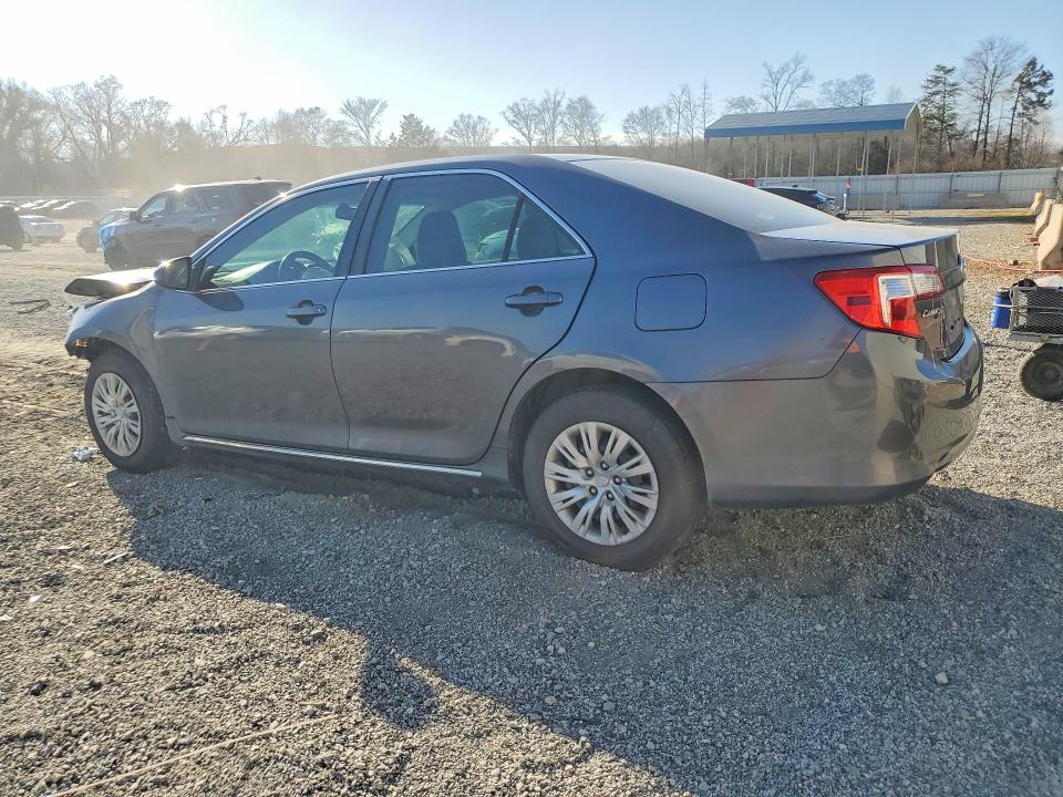 76603155 :رقم المزاد ، 4T1BF1FK7CU182598 vin ، 2012 Toyota Camry مزاد بيع