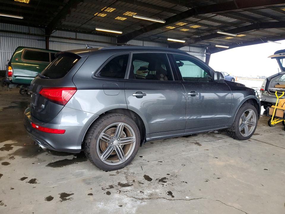 Продажа на аукционе авто 2014 Audi Q5, vin: WA1DMAFP5EA107797, номер лота: 77956655