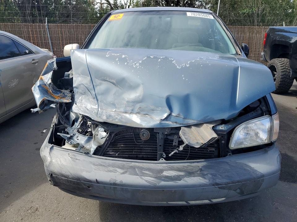 78285085 :رقم المزاد ، 4T3ZF19C0YU262777 vin ، 2000 Toyota Sienna مزاد بيع