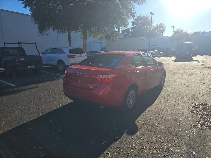76642835 :رقم المزاد ، 2T1BURHE8KC159892 vin ، 2019 Toyota Corolla L مزاد بيع