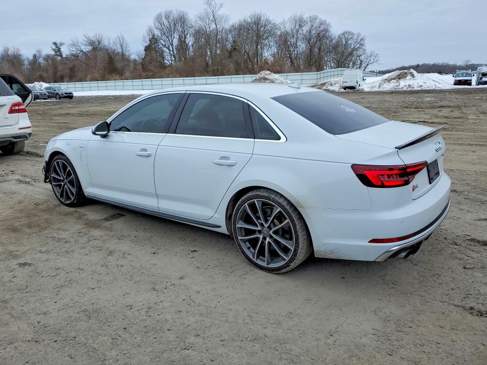 Продаж на аукціоні авто 2018 Audi S4, vin: WAUC4AF44JA075939, номер лоту: 76445625