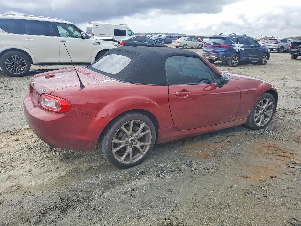 76712955 :رقم المزاد ، JM1NC2NF6D0227852 vin ، 2013 Mazda Mx-5 Miata مزاد بيع