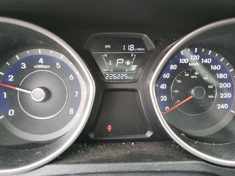 72387345 :رقم المزاد ، 5NPDH4AE9FH581974 vin ، 2015 Hyundai Elantra مزاد بيع