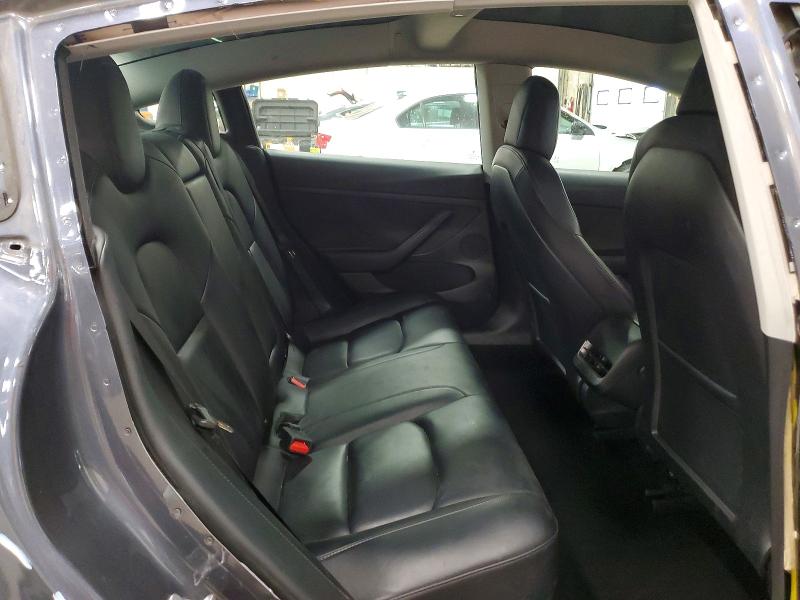 Продажа на аукционе авто 2022 Tesla Model 3, vin: 5YJ3E1EC3NF135201, номер лота: 77655465