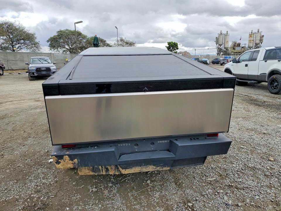 Продажа на аукционе авто 2025 Tesla Cybertruck, vin: 7G2CEHED7SA066780, номер лота: 78118785