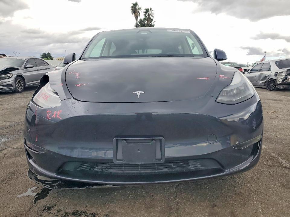 Продаж на аукціоні авто 2024 Tesla Model Y, vin: 7SAYGDEDXRF057342, номер лоту: 78097735