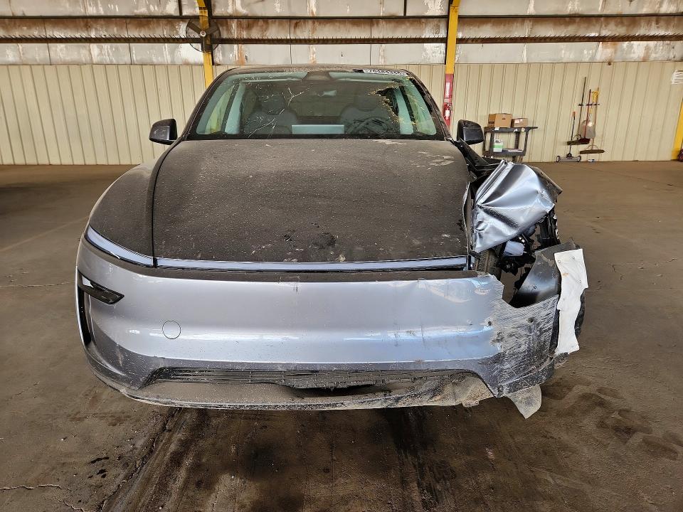 76484345 :رقم المزاد ، 7SAYGDEDXTF550252 vin ، 2026 Tesla Model Y مزاد بيع