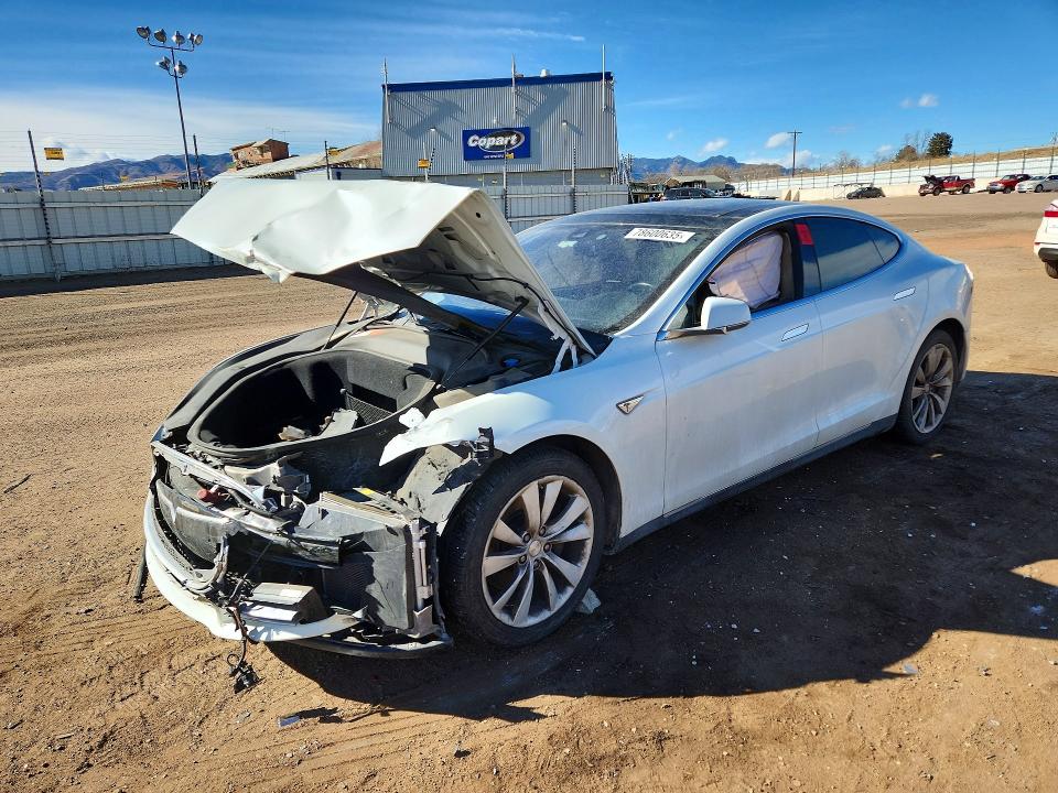 Продаж на аукціоні авто 2015 Tesla Model S, vin: 5YJSA1H15FFP74456, номер лоту: 78600635