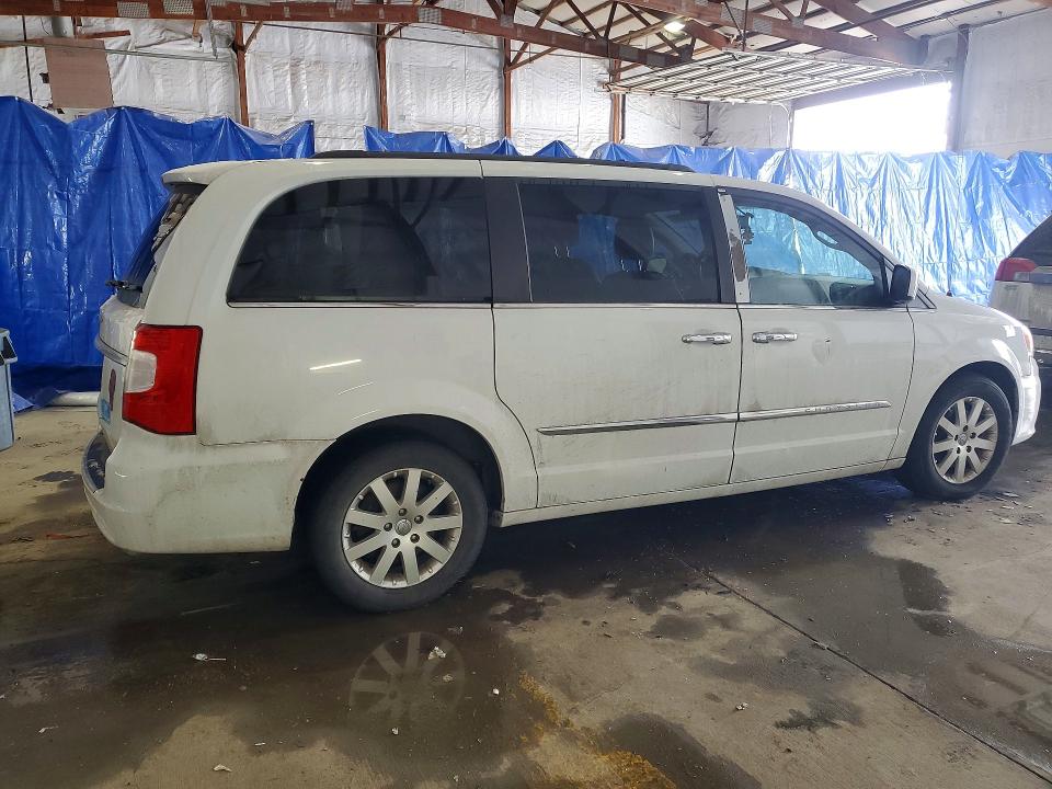 76169375 :رقم المزاد ، 2C4RC1BG9GR112861 vin ، 2016 Chrysler Town & Country مزاد بيع