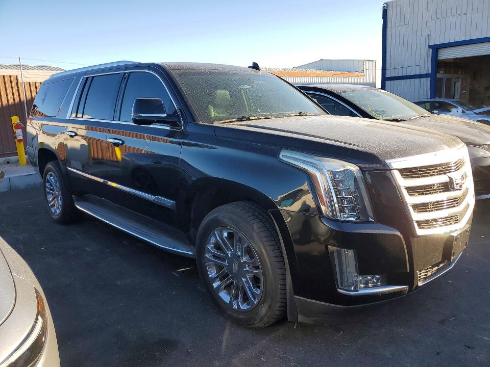 77746835 :رقم المزاد ، 1GYS3RKJ9FR562326 vin ، 2015 Cadillac Escalade E مزاد بيع